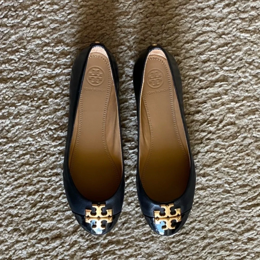 NWOB Tory Burch Black Leather and Patent Leather Jolie Ballet Flats Size 6